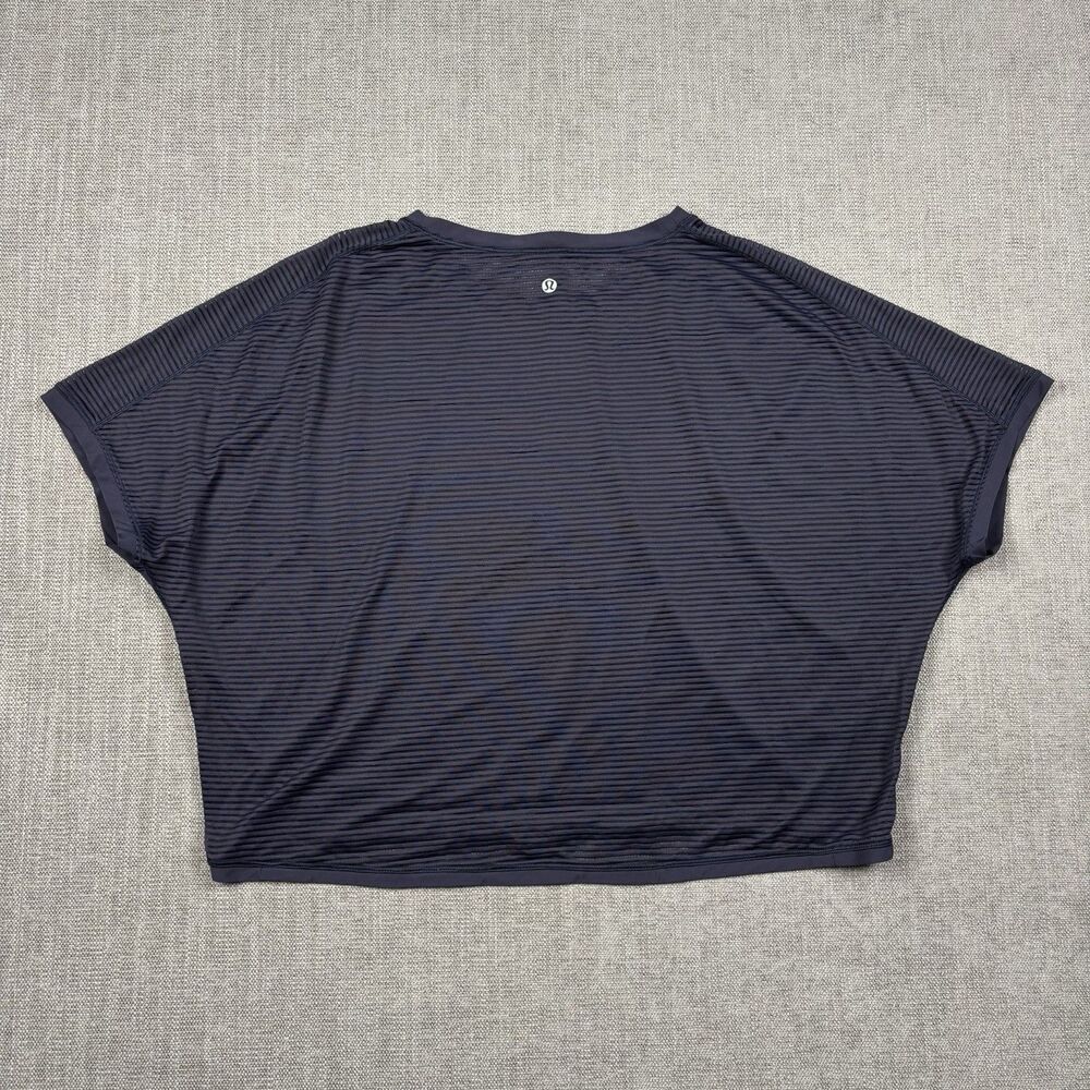 Lululemon Lean In Short Sleeve Midnight Navy Womens 6 Mesh Breathable Stretch - Picture 2 of 6
